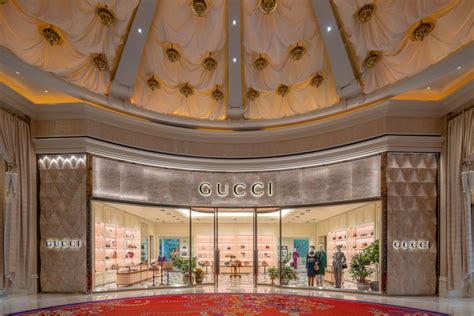 gucci store las vegas|gucci premium outlet las vegas.